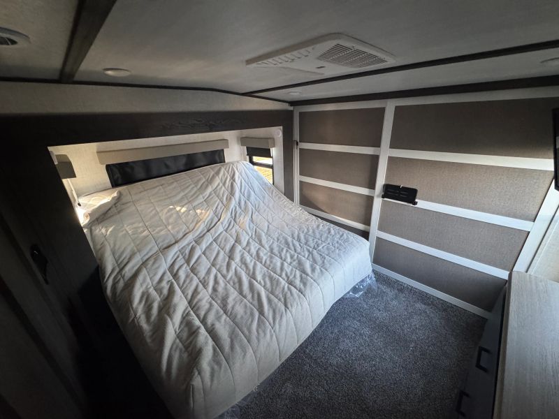 2024 Forest River Impression Fifth Wheel, $ 42,000