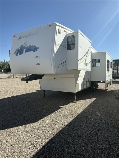 2005 SunnyBrook TITAN 28RLKS, $ 12,995