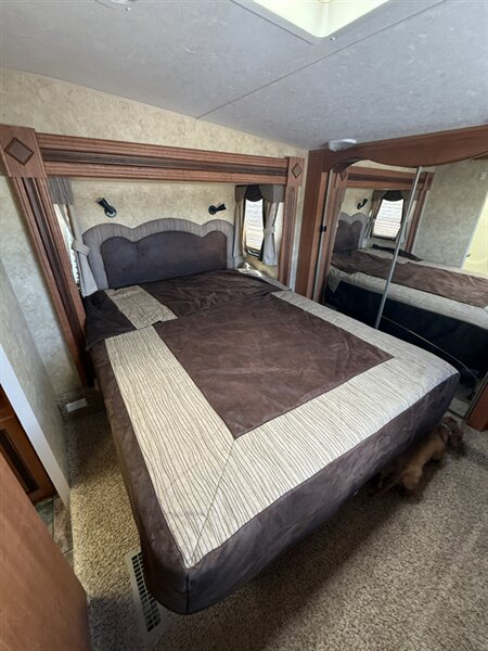 2011 Starcraft 319BSLT, $ 14,995