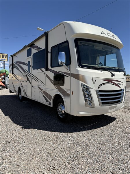 2018 Thor Motor Coach A.C.E. 30.2, $ 39,999