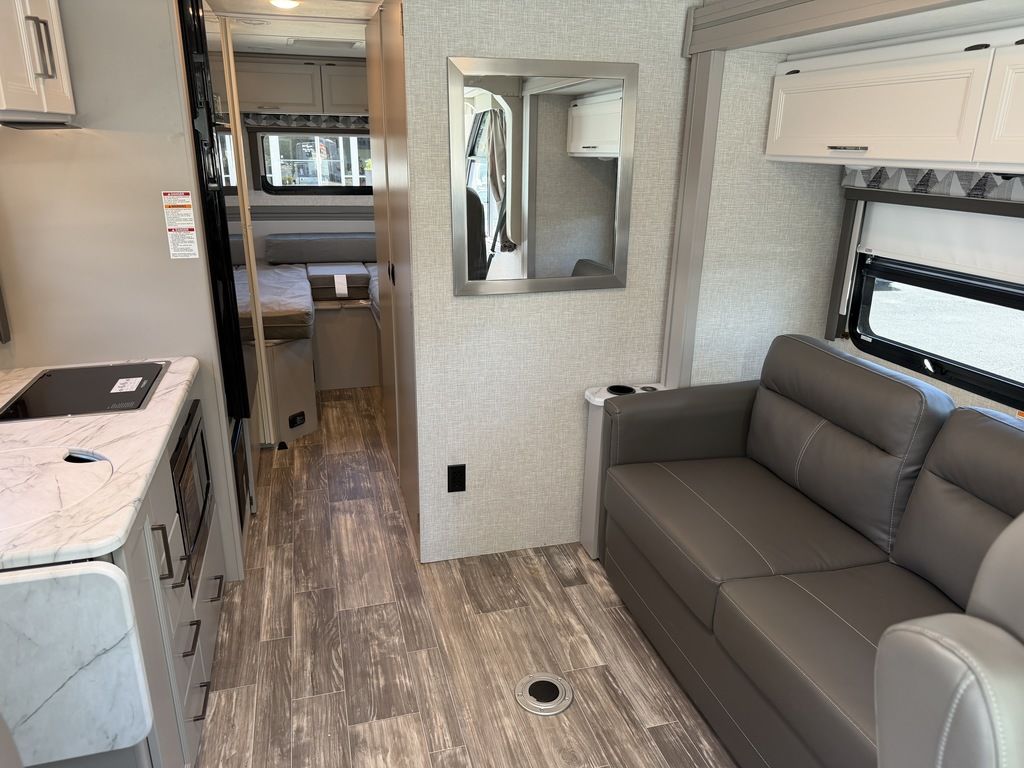2025 Thor Motor Coach Geneva 24VS, $ 84,900