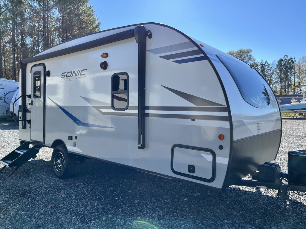 2022 Venture M169VRK, $ 14,900