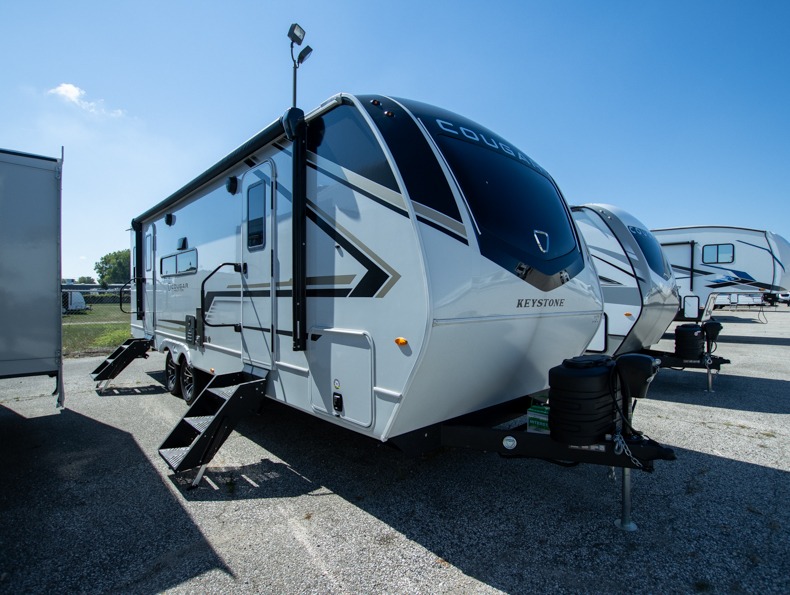 2026 Keystone Cougar Half-Ton (Travel Trailer) 25R, $ 53,259