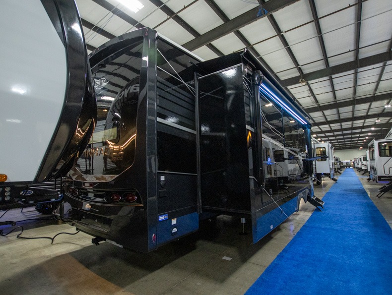 2026 Jayco Pinnacle 38FBRK, $ 176,965