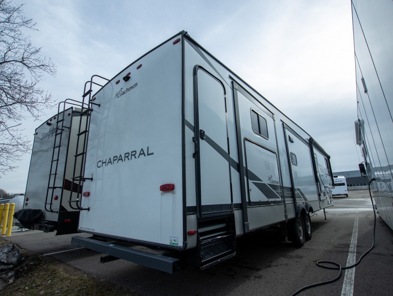 2022 Coachmen Chaparral 367BH, $ 59,876