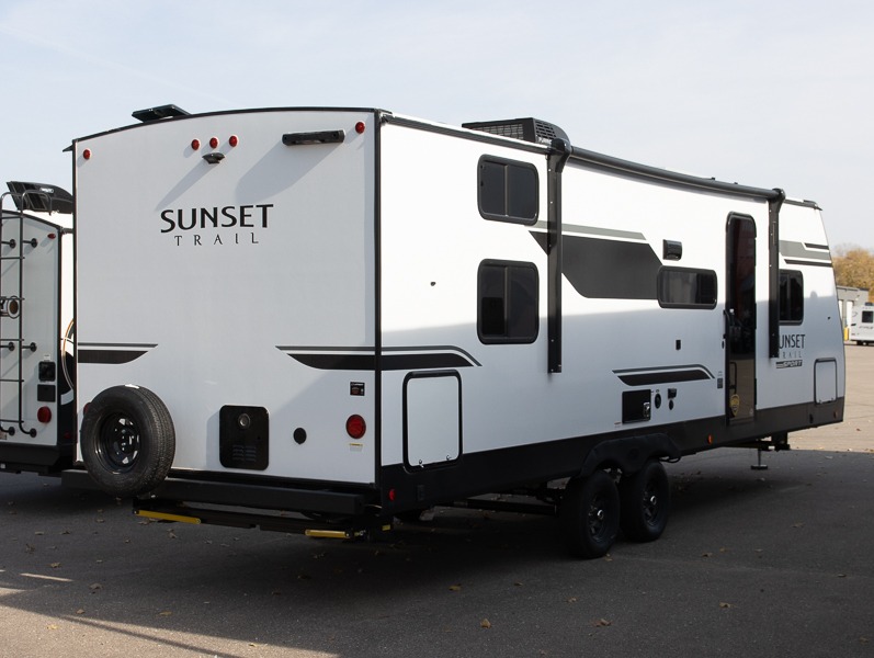 2025 CrossRoads Sunset Trail SS27BHS, $ 46,621