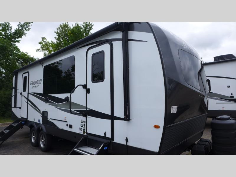 2025 Forest River Flagstaff Super Lite 26SFK, $ 39,999