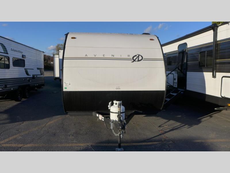 2025 Cruiser RV Avenir XLT 17BH, $ 11,999