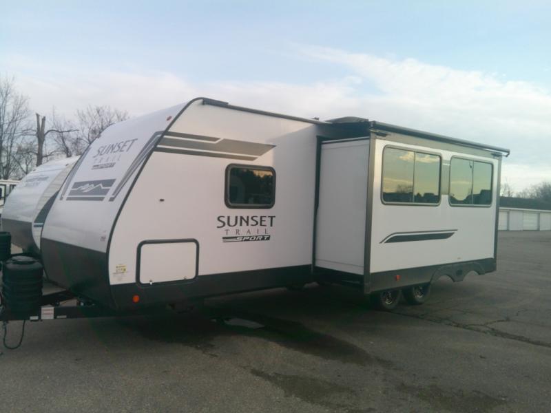 2025 CrossRoads Sunset Trail SS27BHS, $ 46,621