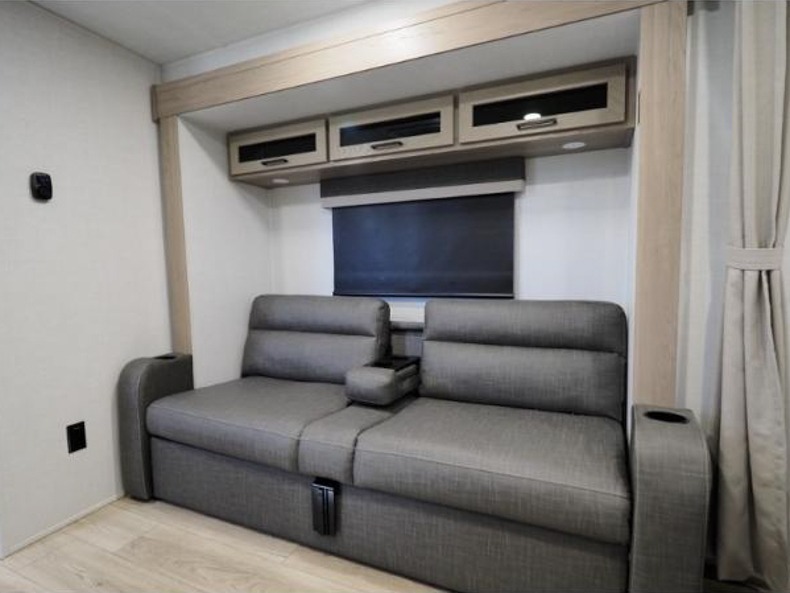 2026 Forest River Rockwood Mini Lite 2109S, $ 38,335