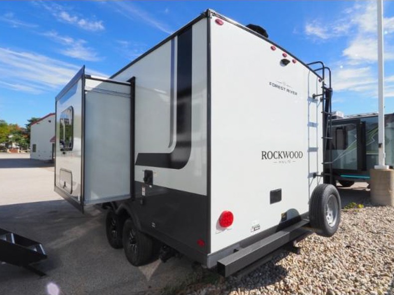 2026 Forest River Rockwood Mini Lite 2109S, $ 38,335