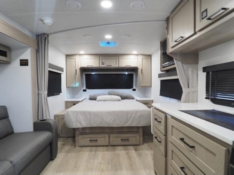 2026 Forest River Rockwood Mini Lite 2109S, $ 38,335