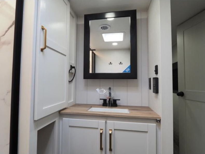 2026 Jayco Eagle SLE 30RLT, $ 68,342