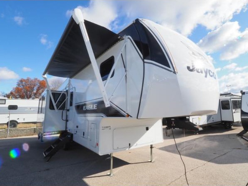 2026 Jayco Eagle SLE 30RLT, $ 68,342