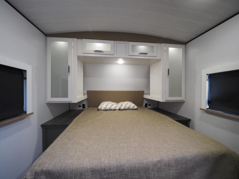 2026 Keystone Bullet Premium 330BKQ, $ 61,044