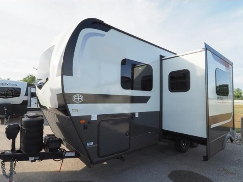 2026 Forest River Rockwood Mini Lite 2205S, $ 42,784
