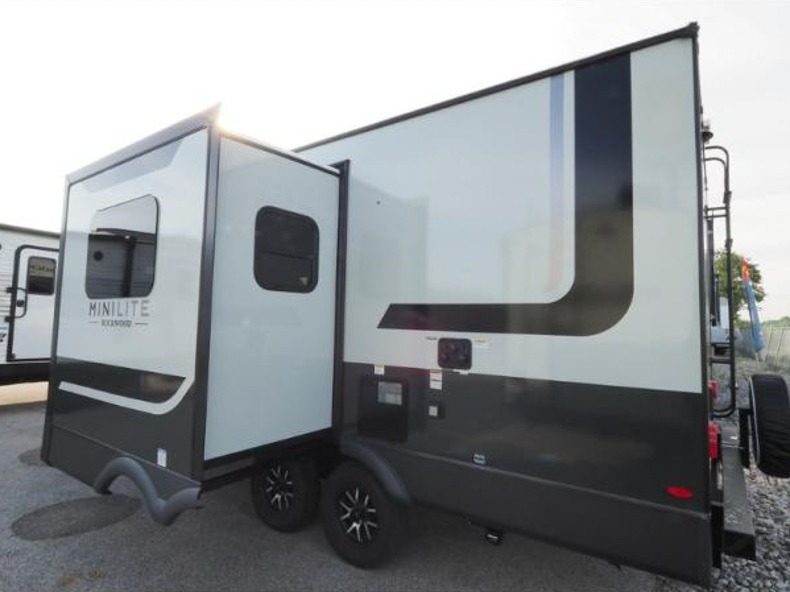 2026 Forest River Rockwood Mini Lite 2205S, $ 42,784
