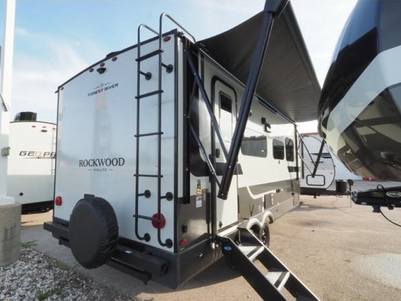 2026 Forest River Rockwood Mini Lite 2205S, $ 42,784