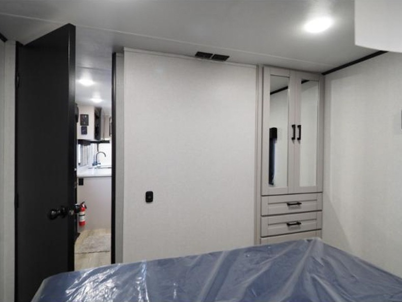 2026 Jayco Jay Feather 29QBH, $ 64,593