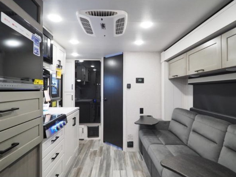 2025 Jayco Jay Feather Micro 166FBS, $ 21,999