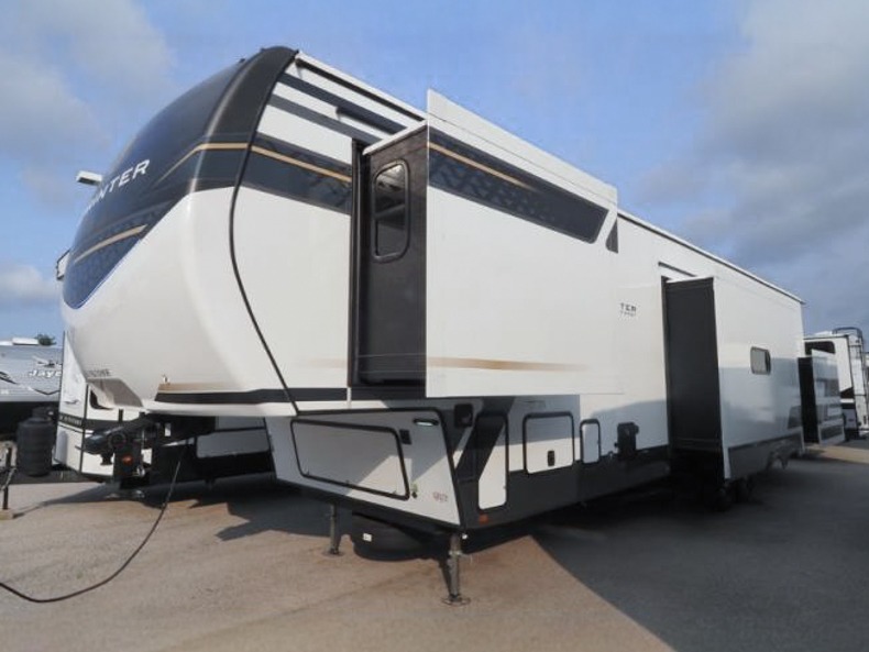 2026 Keystone Sprinter 3920DSL, $ 91,652