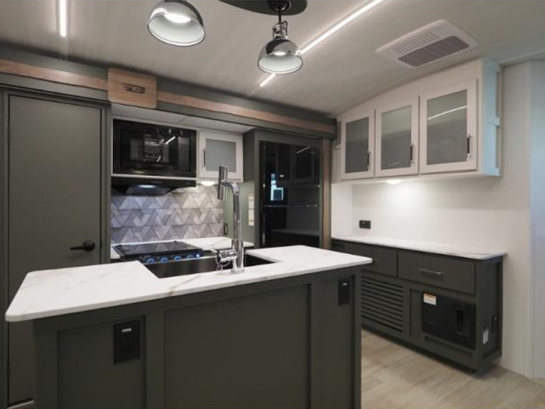 2026 Keystone Bullet Crossfire 287RLS, $ 63,047