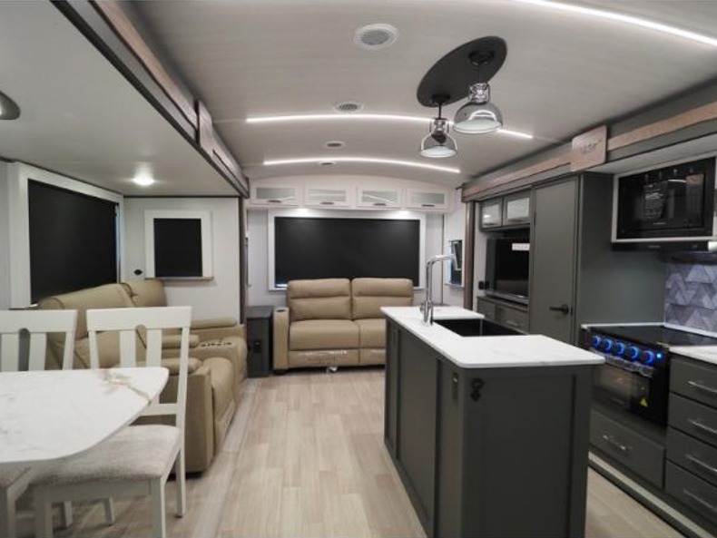 2026 Keystone Bullet Crossfire 287RLS, $ 63,047