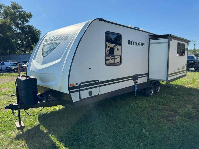 2019 Winnebago Minnie, $ 14,900