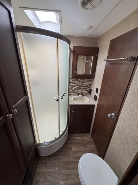 2016 Venture SportTrek, $ 16,900