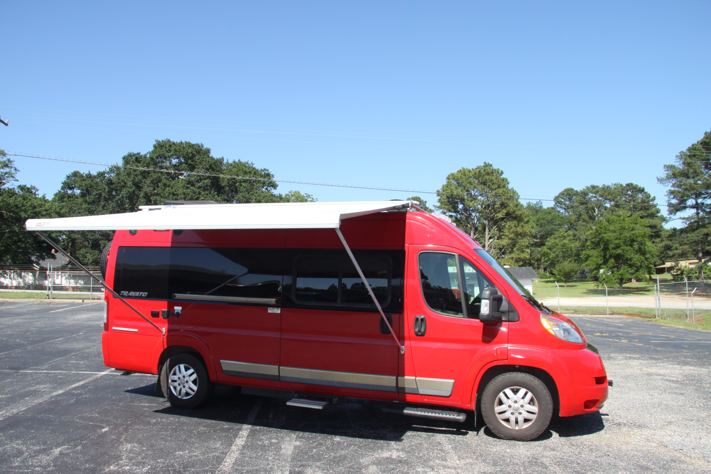 2016 Winnebago Travato 59G, $ 46,888