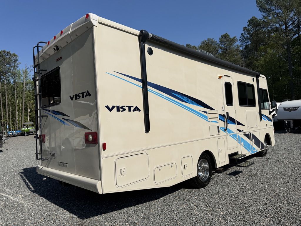 2018 Winnebago Vista 27PE, $ 49,900
