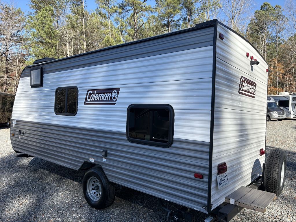 2024 Dutchmen Coleman 17B, $ 8,900