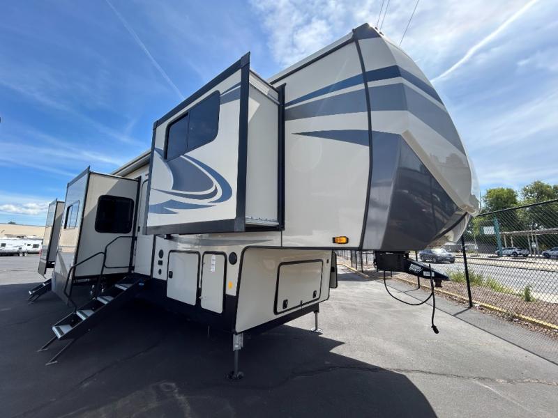 2021 Forest River Sandpiper 38FKOK, $ 69,990