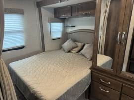 2019 Jayco Melbourne 24L, $ 74,500