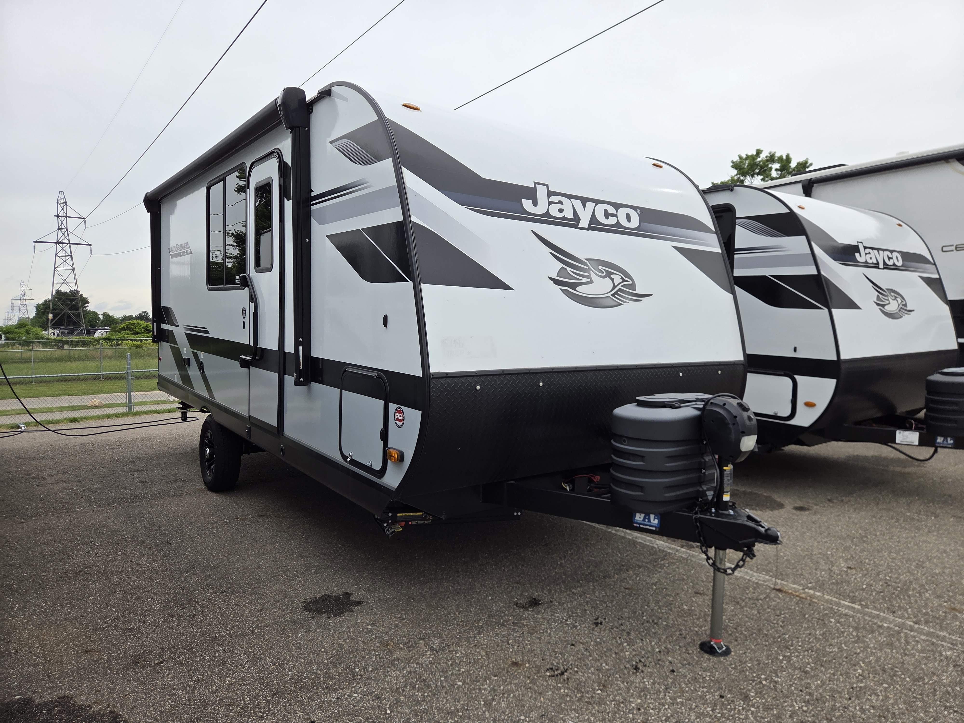 2025 Jayco Jay Feather Air 18MBH, $ 23,999