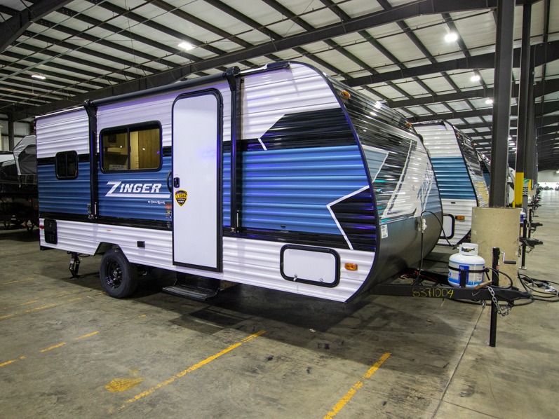2025 CrossRoads Zinger Lite ZR18RK, $ 14,995