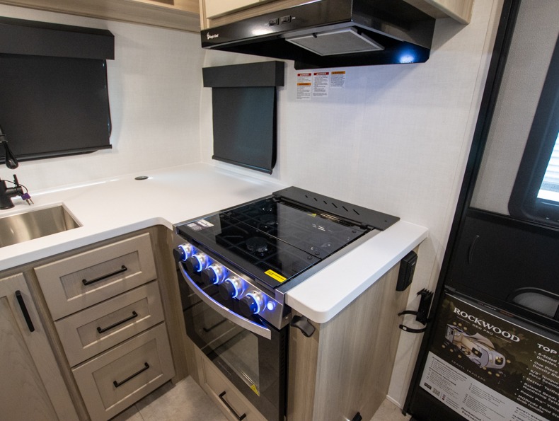 2026 Forest River Rockwood Geo Pro G20FK, $ 28,298