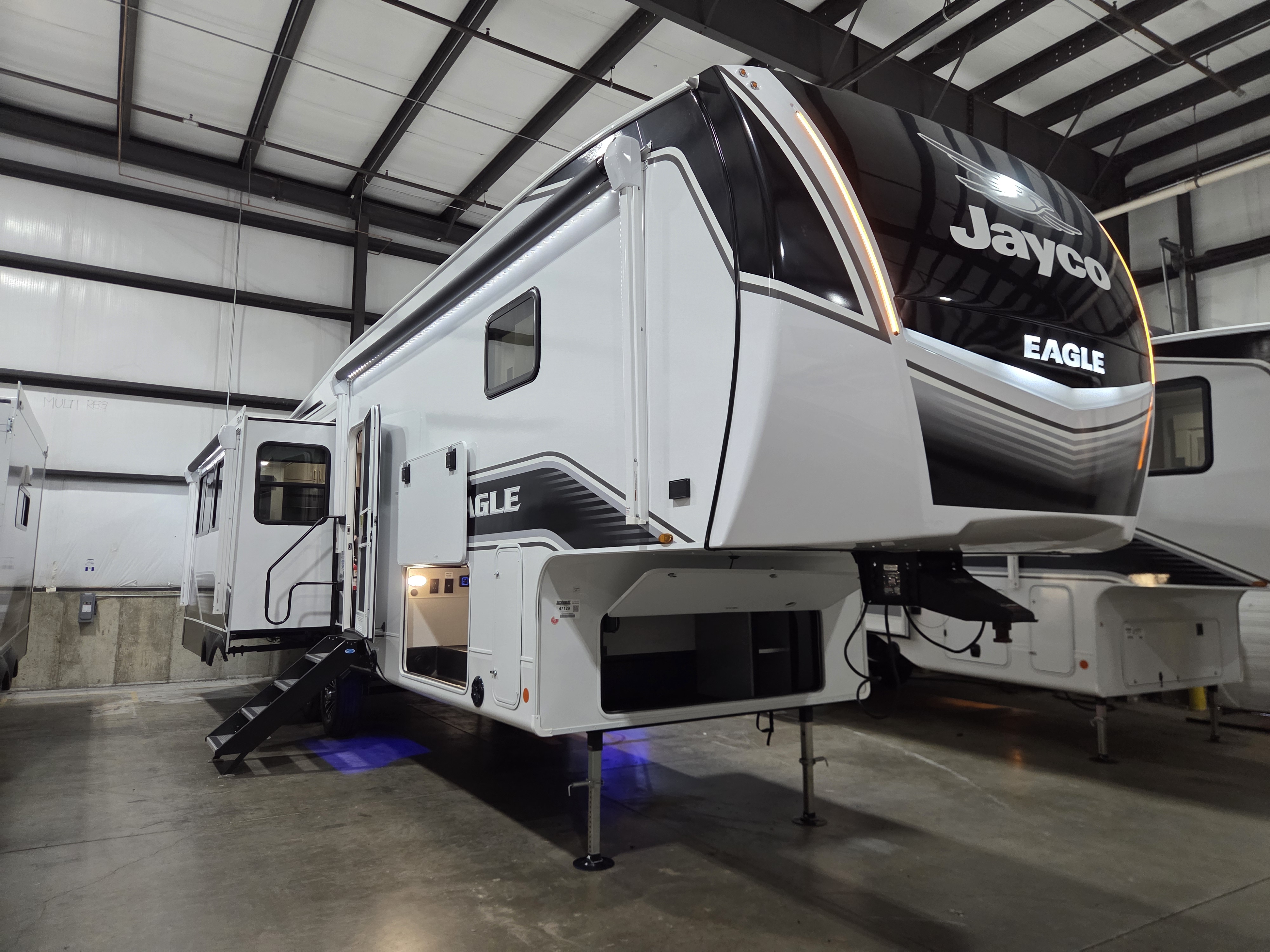 2026 Jayco Eagle 321RSTS, $ 62,999