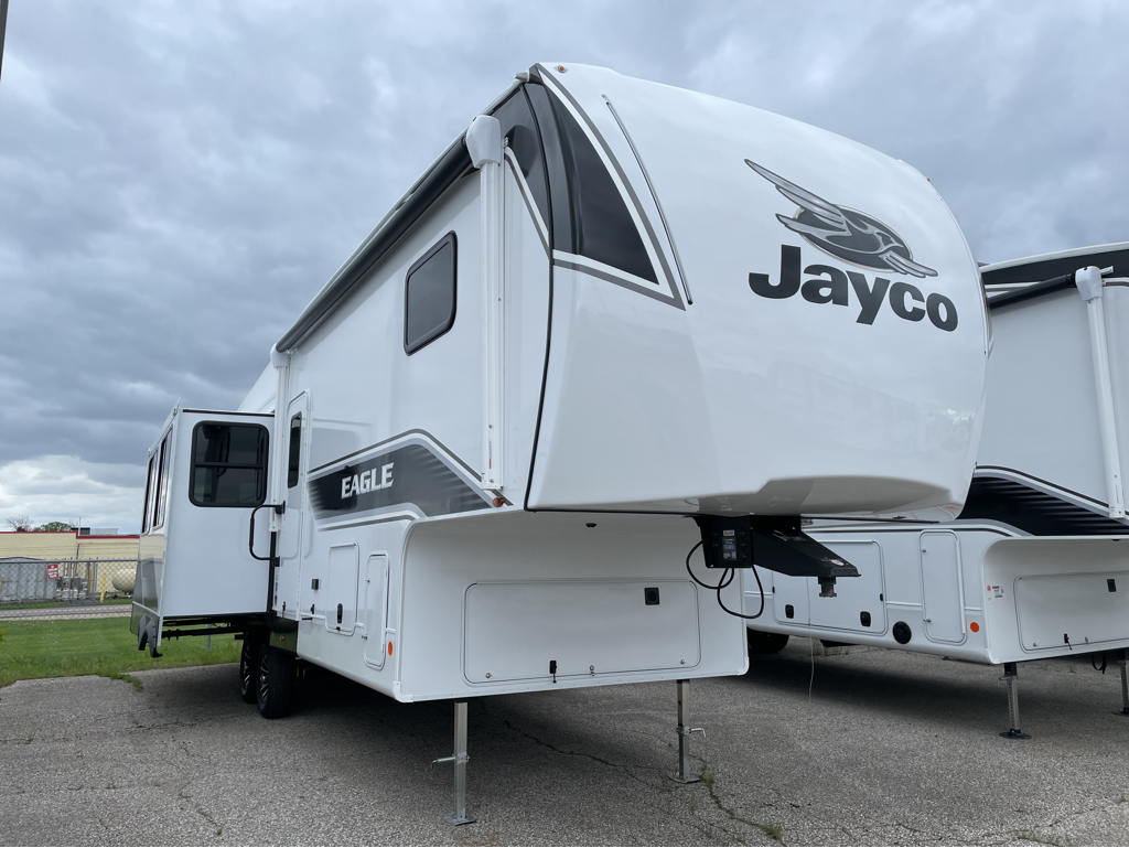 2026 Jayco Eagle SLE 30RLT, $ 47,995