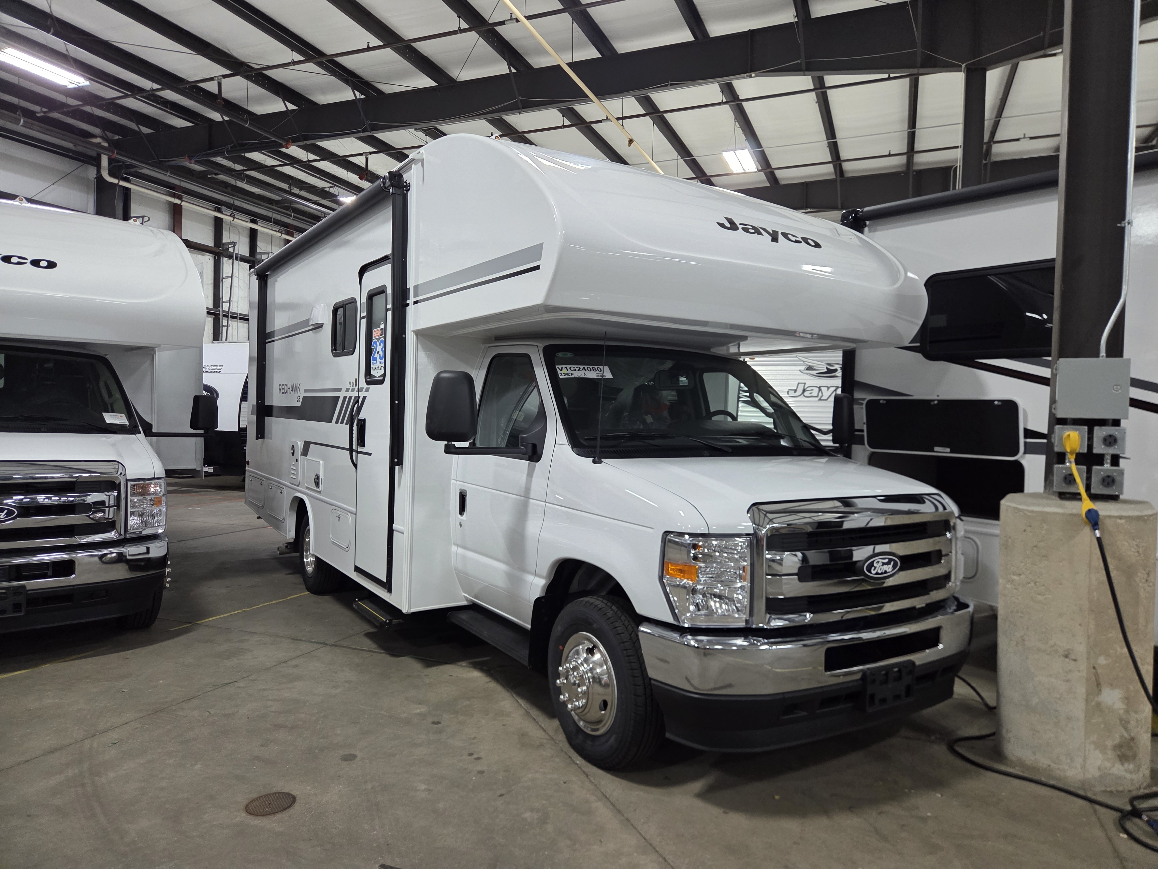 2027 Jayco Redhawk SE 22CF, $ 79,999