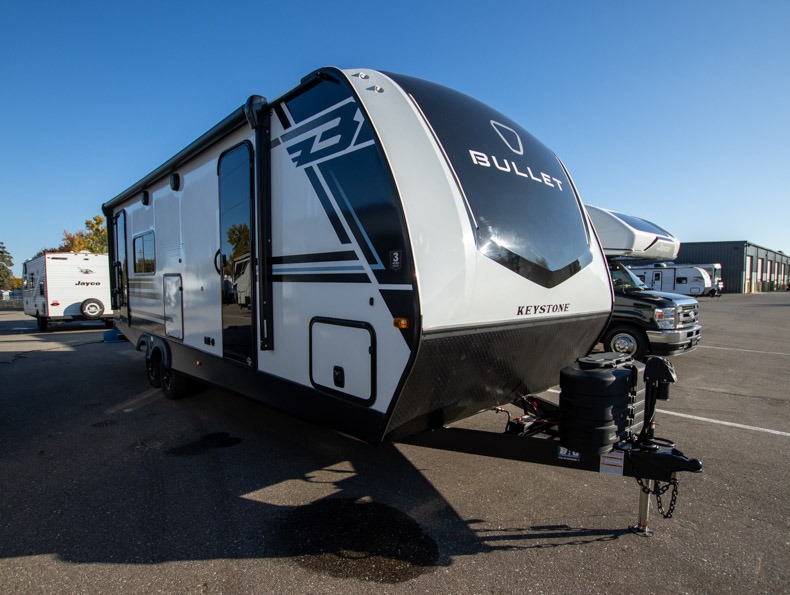 2026 Keystone Bullet Crossfire 245RKS, $ 32,999
