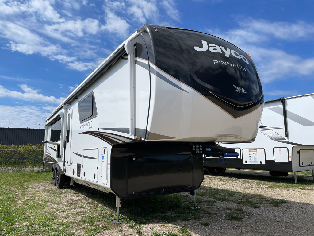 2026 Jayco Pinnacle 38FBRK, $ 119,995