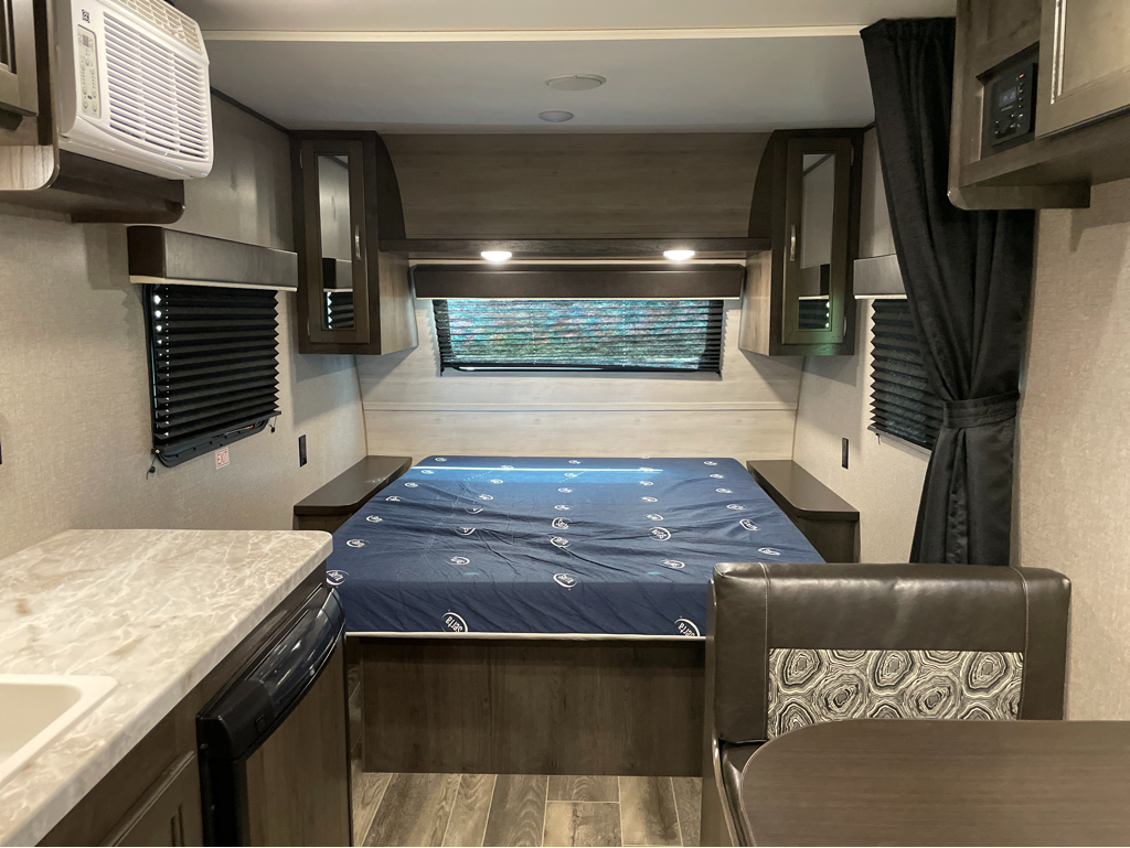 2021 Jayco Jay Flight SLX 7 195RB, $ 10,990