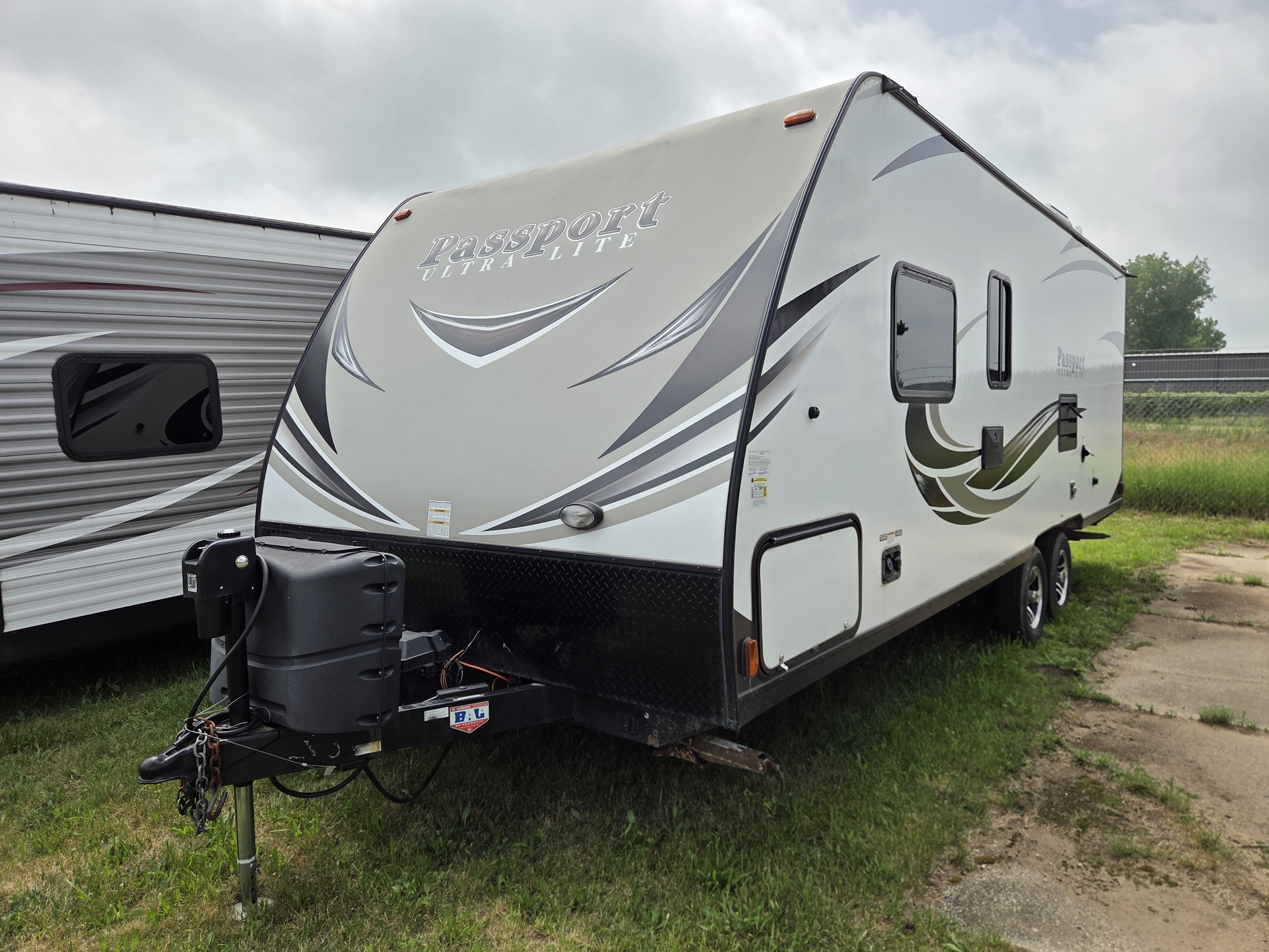 2018 Keystone Passport Ultra Lite Express 239ML, $ 13,990