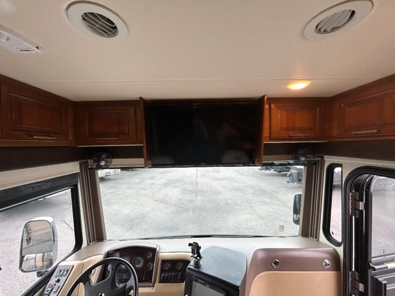 2017 Coachmen Sportscoach Cross Country RD 408DB, $ 134,990