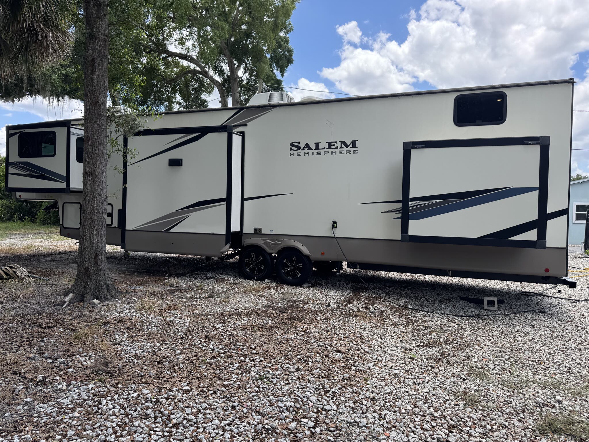 2022 Forest River Salem Hemisphere 378FL, $ 38,150