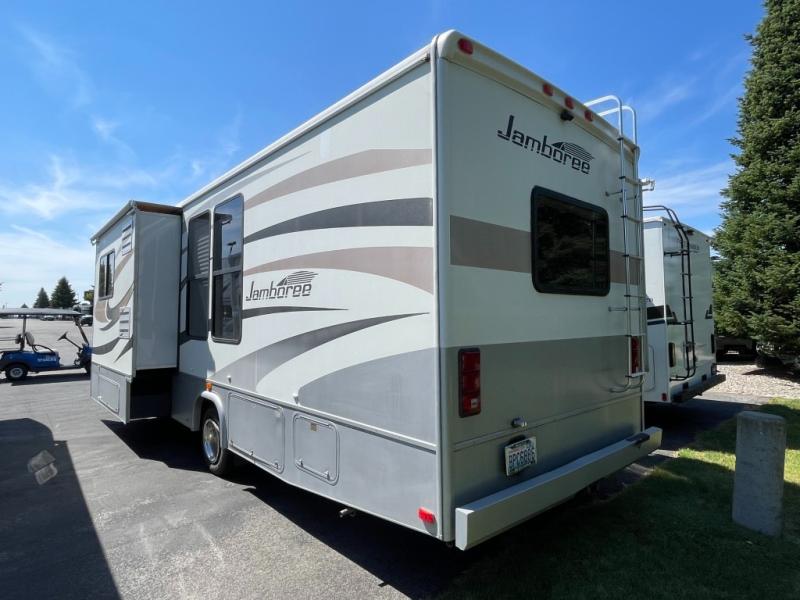 2009 Fleetwood Jamboree® 31M, $ 29,990