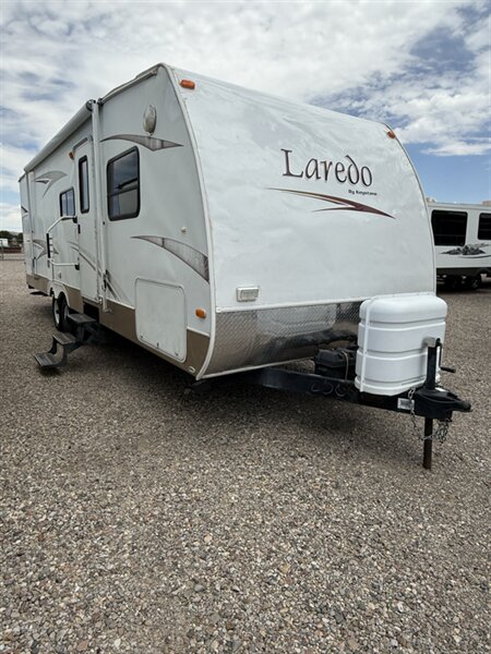 2008 Keystone LAREDO 284BH, $ 12,450