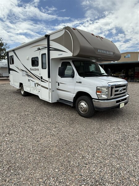 2017 Winnebago Minnie Winnie 26A, $ 42,995