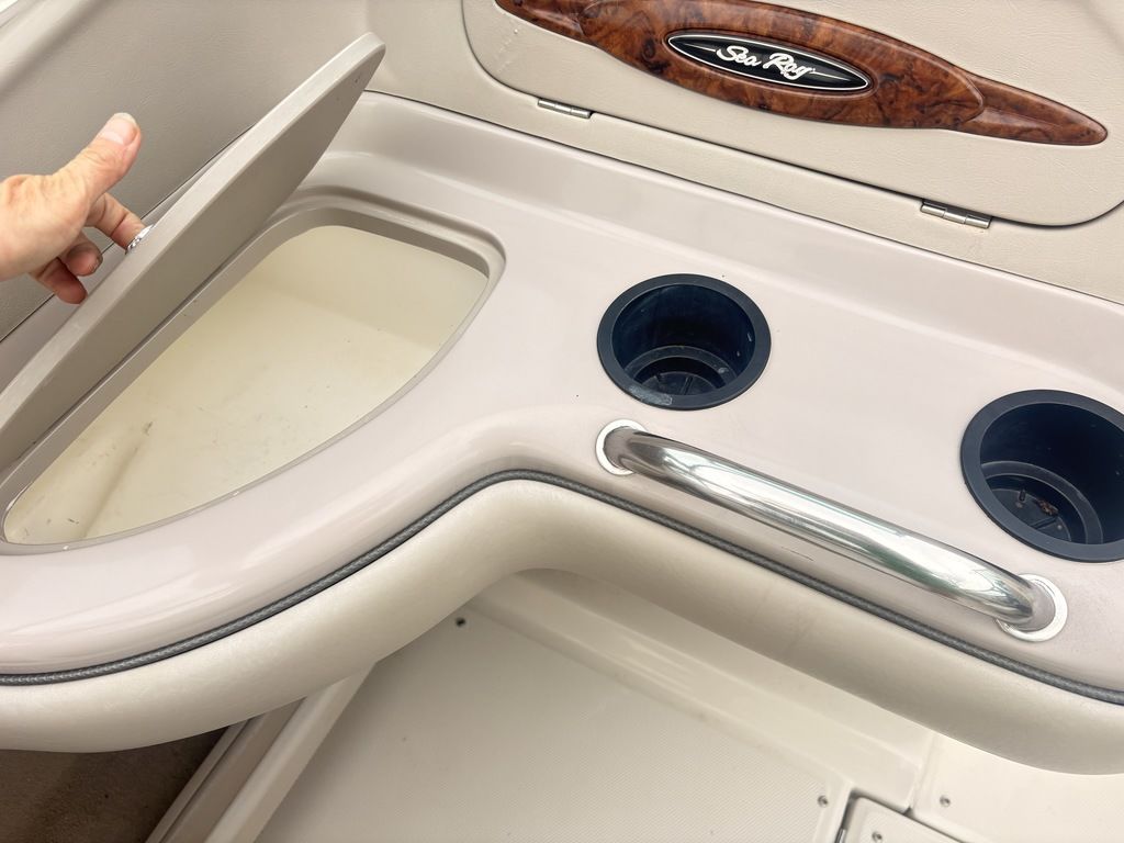 2003 Sea Ray 240 Bow Rider, $ 14,900.00